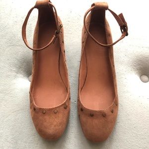 Madewell block heel pump ankle strap